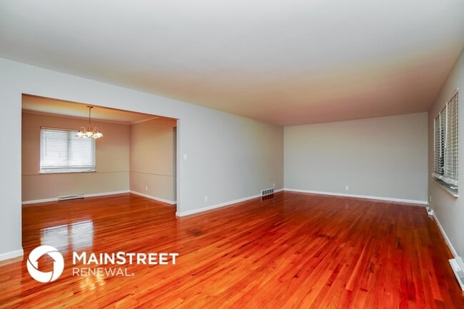 Photo - 9548 Brookside Dr