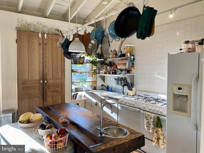 Photo - 6 Coryell St