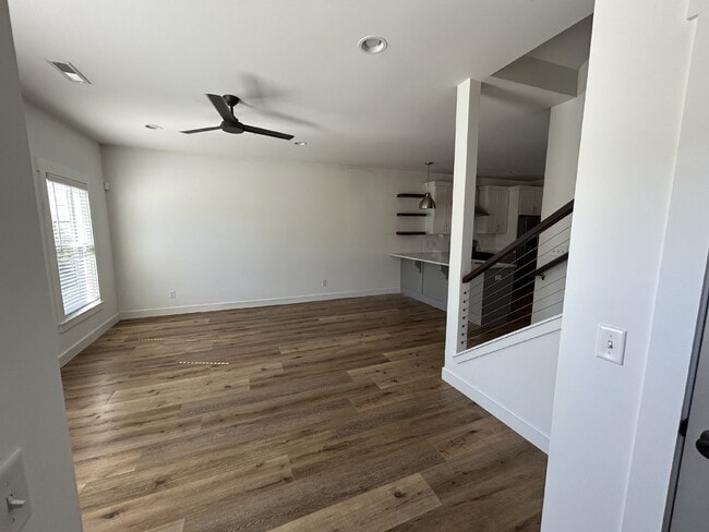 Photo - 3BD 2.5 BA DANSBY DR CONDO AVAILABLE FOR RENT NOW