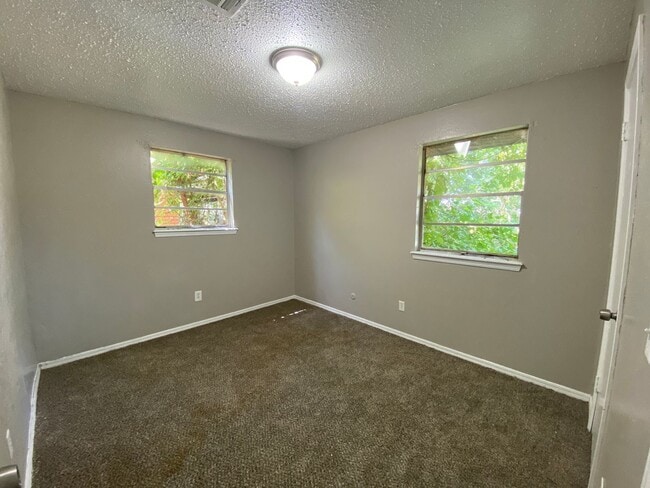 Photo - 5309 Creekwood Terrace