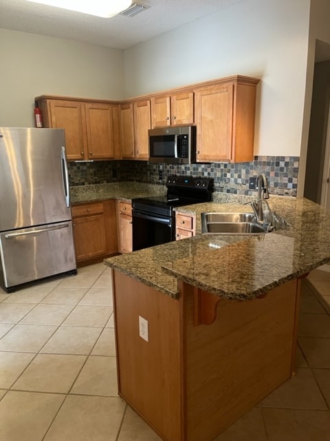 Photo - 28153 Chateau Dr