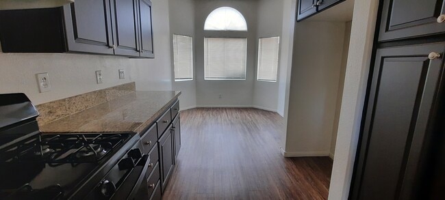 Photo - 18 Mesquite Village Cir