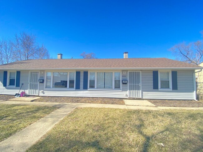 Building Photo - 2030-36 Tennessee St Unit 2030