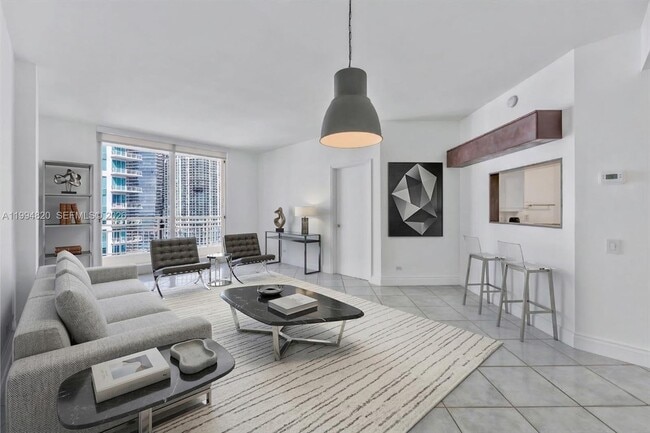 Photo - 888 Brickell Key Dr Unit 2201