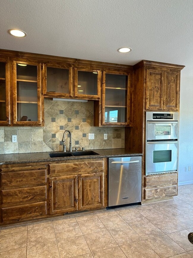 Photo - Fully Furnished home with horse Property f...