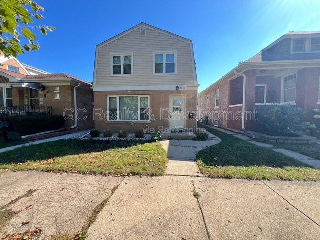 Building Photo - 5125 N Mason Ave