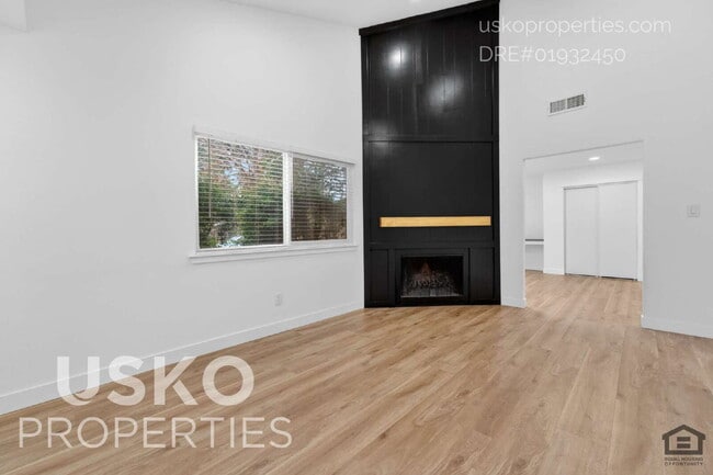 Photo - "Charming 2-Bed Duplex in Rancho Cordova – 1,110 Sq Ft of Comfort!"