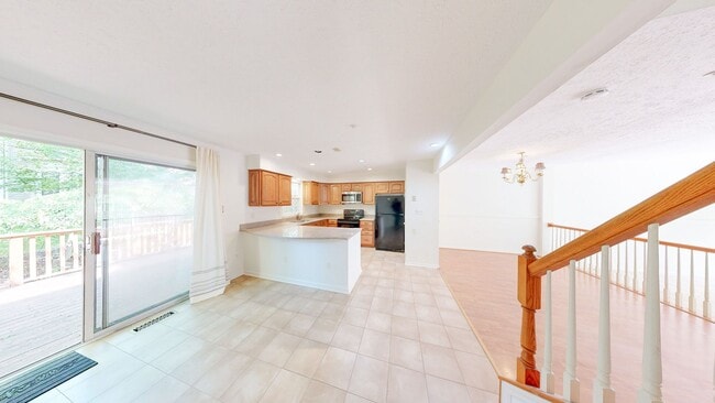 Photo - READY TO GO 3 LVL - 3 bed + 2 full and 2 half bath TH