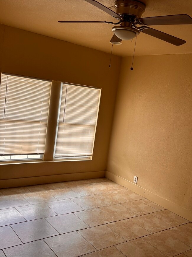 Photo - 3306 Westhampton Dr