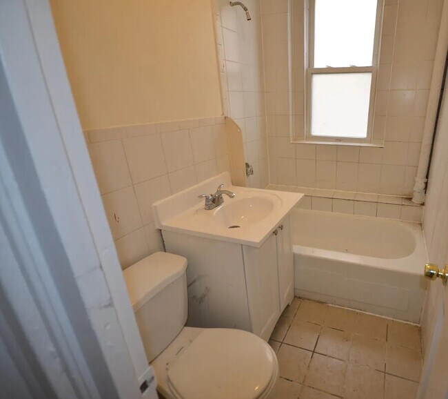 Photo - 245 Kelton St Unit 6##