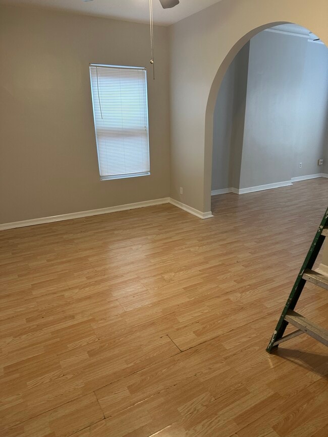 Photo - 2430 W Taylor St Unit 2nd Floor