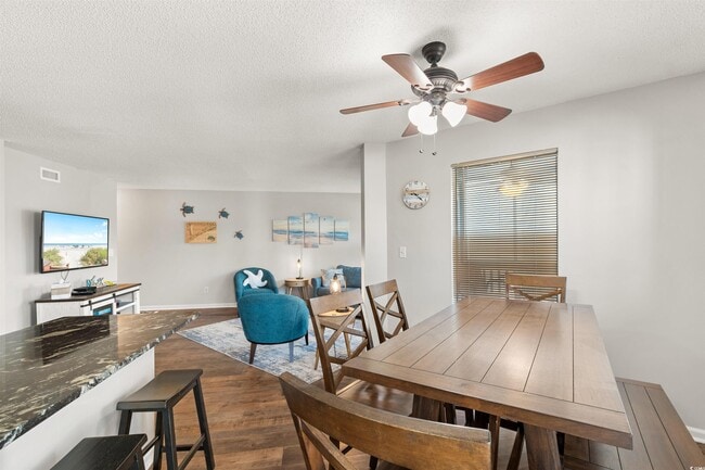 Photo - 1500 Cenith Dr
