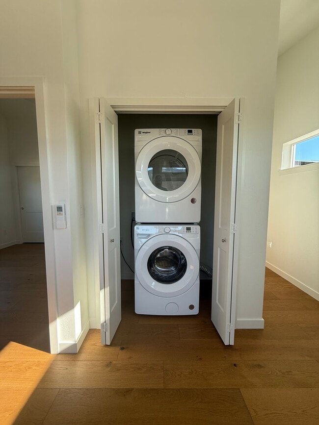 Photo - New Apartment in Central Ashland Location ...