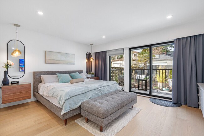 Photo - 2455 Ancaster Cres Unit SI ID1511681P