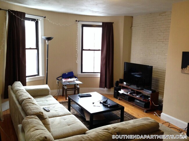 Building Photo - 669 Massachusetts Ave Unit 3 Rental