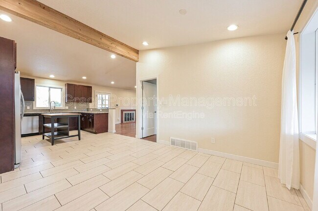 Photo - 1949 S Kearney Way