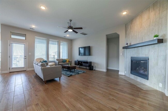 Photo - 5516 Limestone Spring Cove