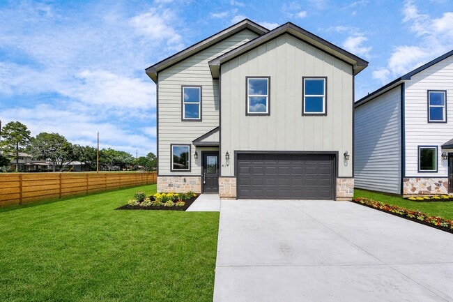 Building Photo - 414 N 4th St