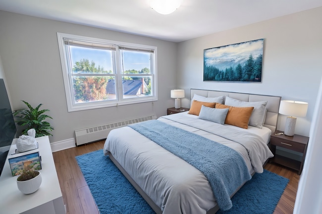 Photo - 143 Westchester Crescent