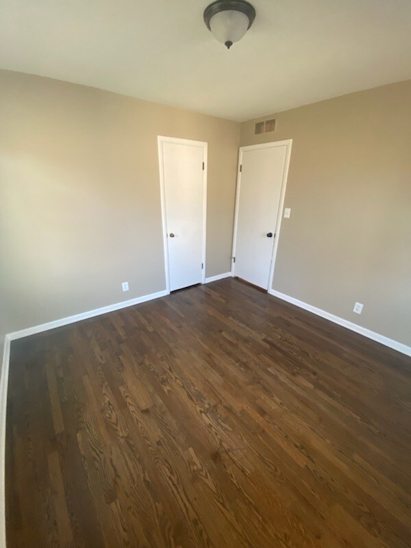 Photo - 6815 W 77th St