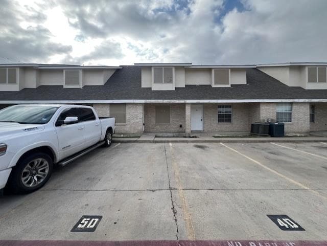 Building Photo - 8911 McPherson Rd Unit 5D