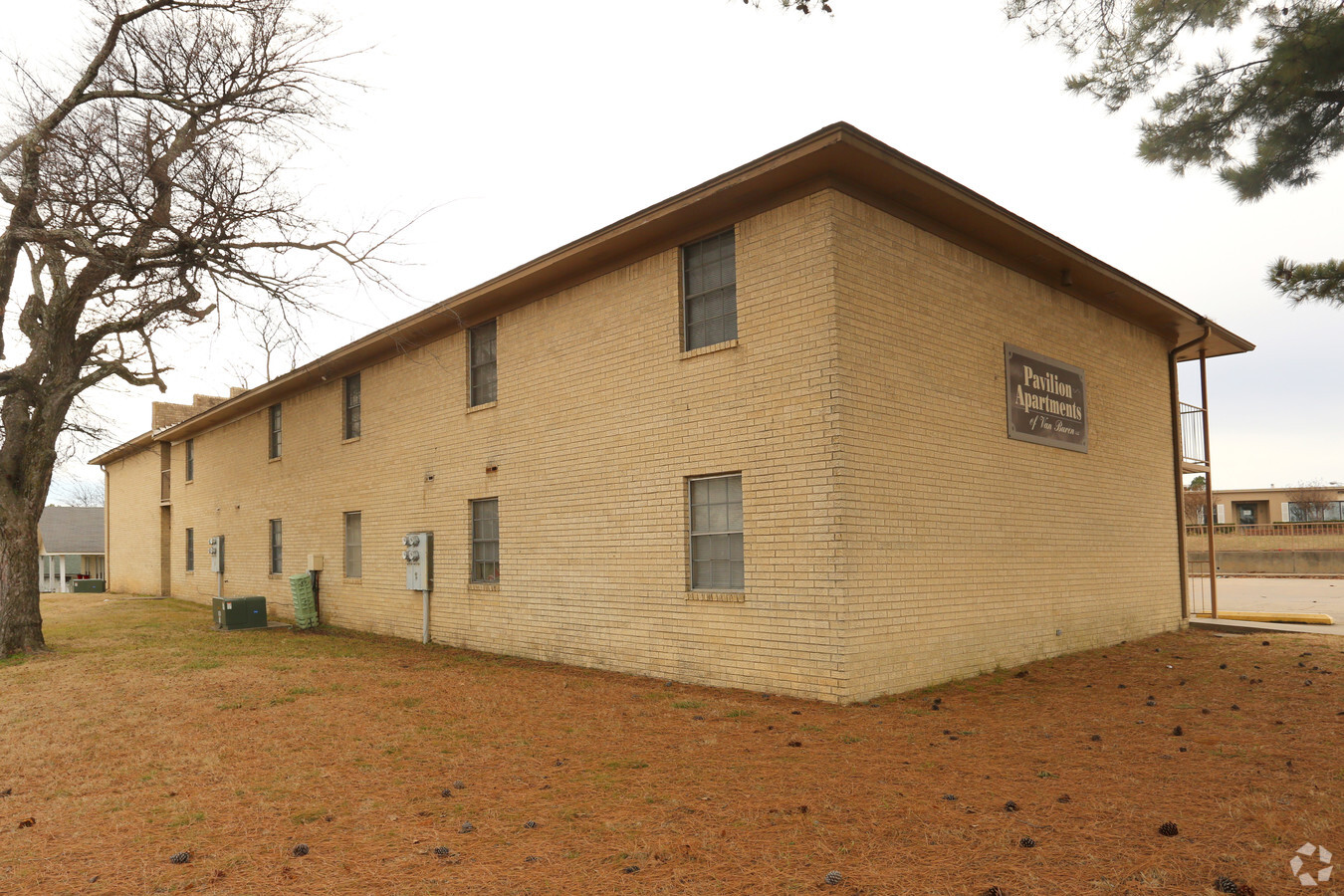 Pavilion Apartments - Pavilion Apartments