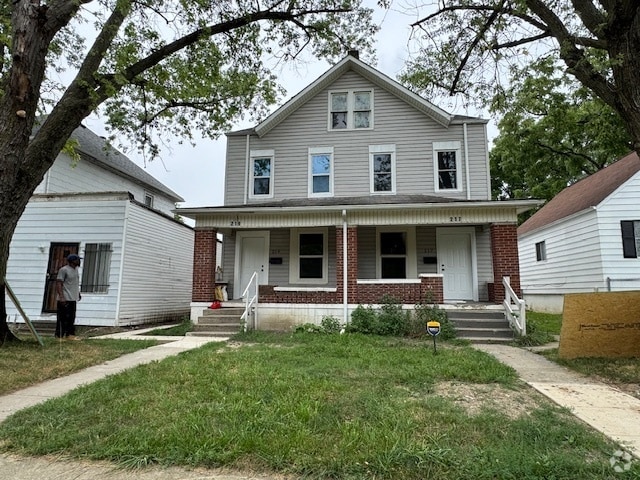 Building Photo - 219 Clarendon Ave Rental