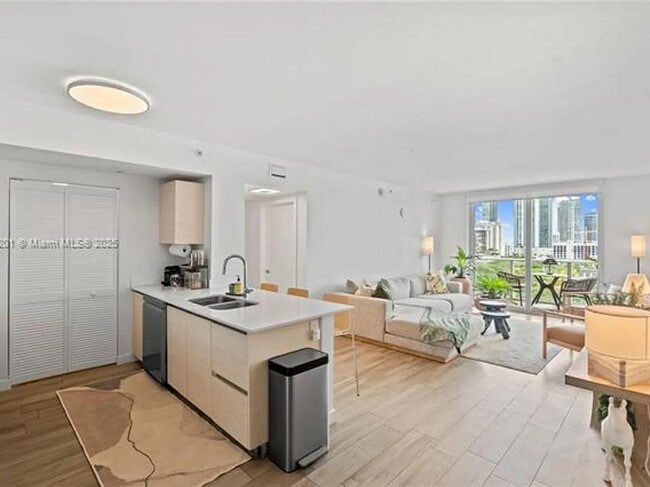 Photo - 4250 Biscayne Blvd Unit # 1218