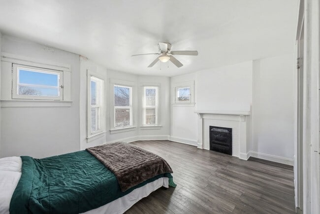 Photo - 2209-2211 Summit St Unidad 2209 Summit St