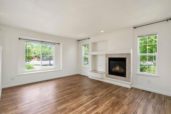 2075 Tonopas Ct
