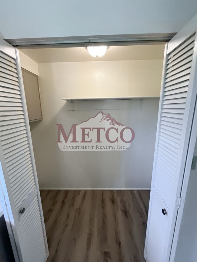 Photo - 20102 Unit 20102-B