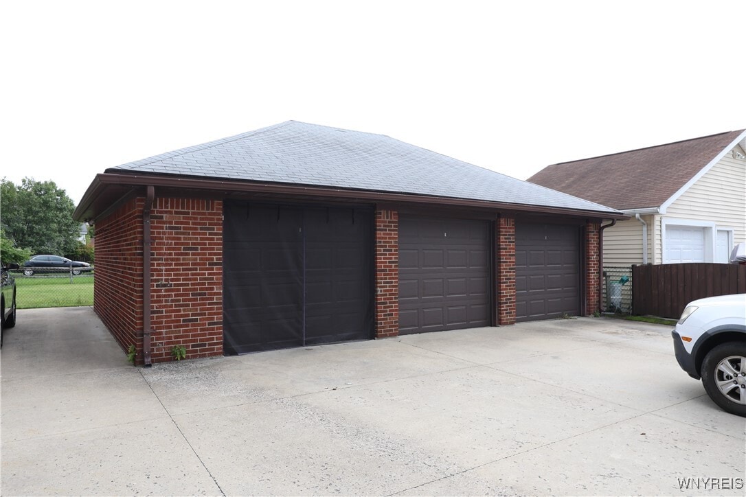 Photo - 105 Fernald Ave