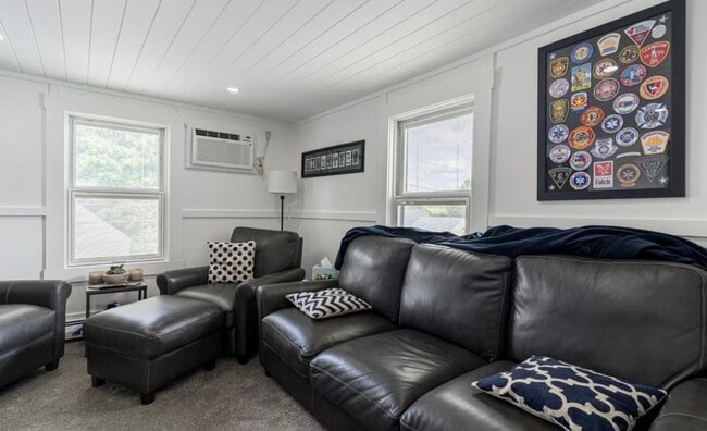 Photo - 40 Mount Auburn St