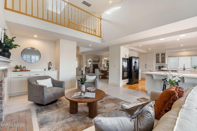 Photo - 6186 Squires Ln