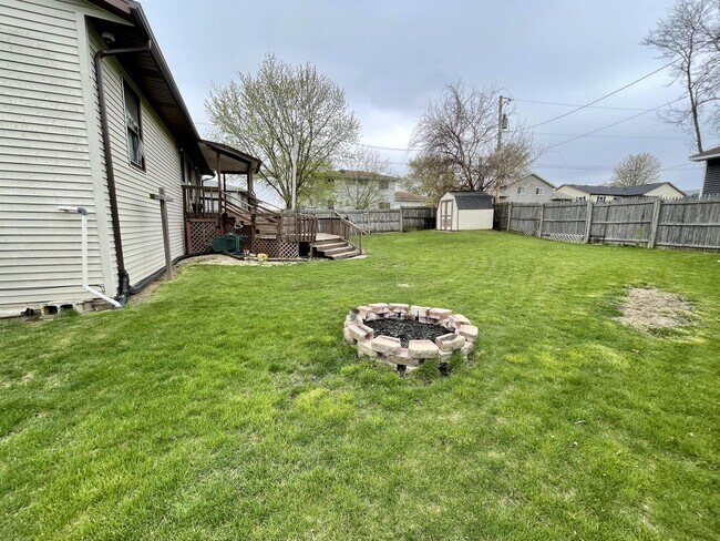 Photo - 105 Colony Dr