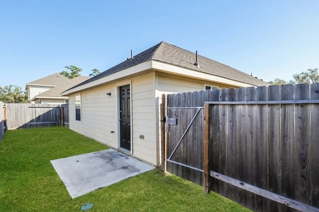 Photo - 8723 Lar Ree Oaks Cir