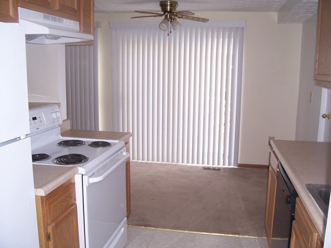 Sunbury Square Apartments
