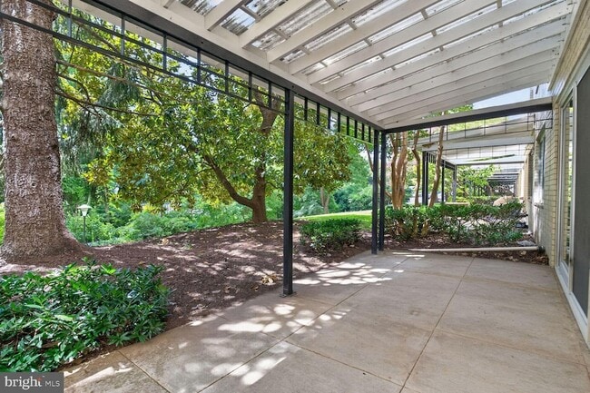 Photo - 10500 Rockville Pike Unit G17