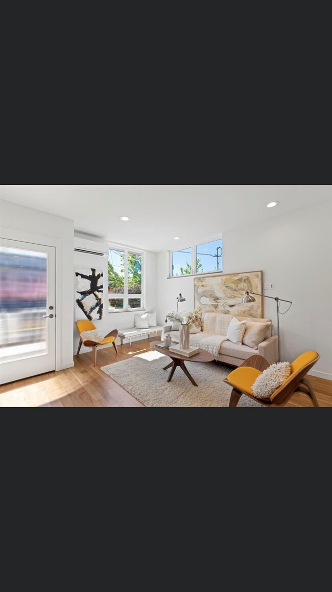 Photo - 3306 W Government Way