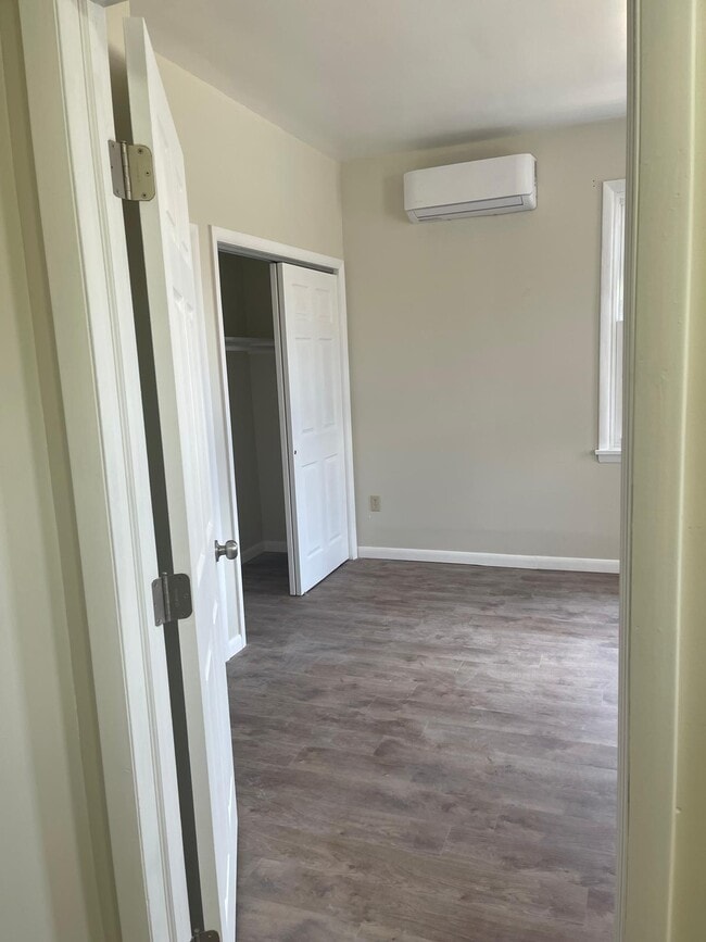 Photo - 691-693 Wyoming Avenue Unidad 2 Bottom Left