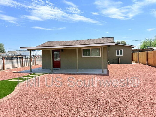 Photo - 315 Moser Ave