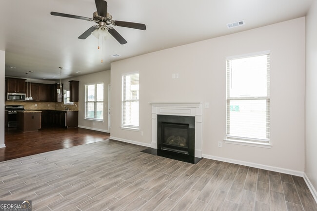 Photo - 12185 Centerra Dr