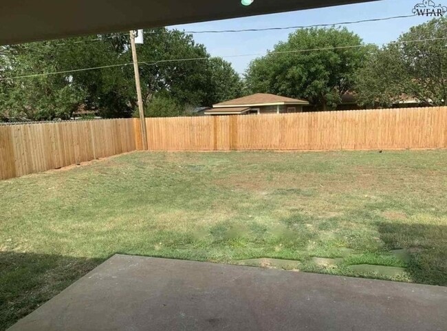 Photo - 5813 Briargrove Dr