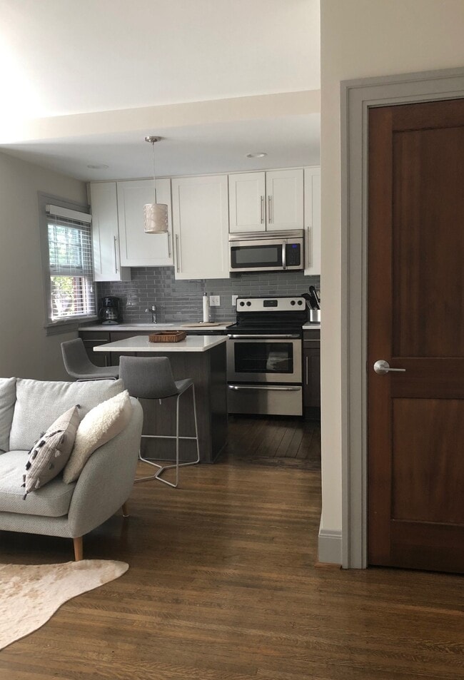 Building Photo - Maryden on Central Rental
