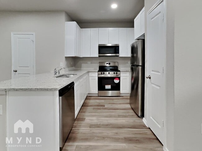 Photo - 1234 Shadwell Dr