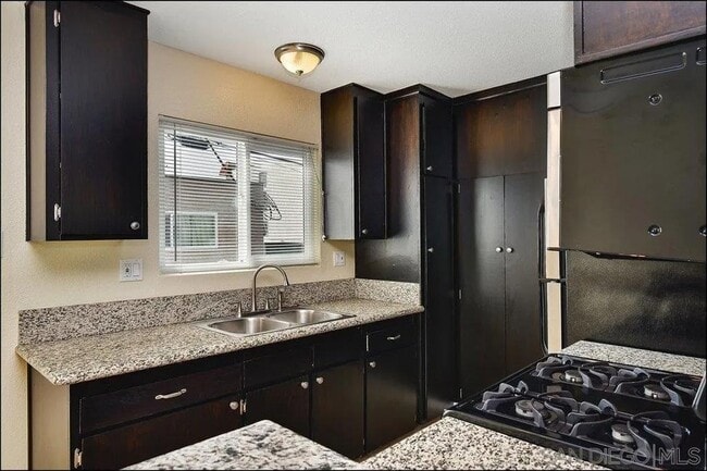 Photo - 4450 Wilson Ave