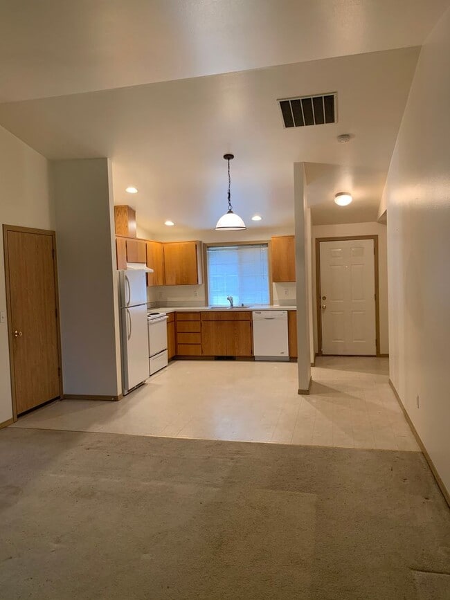 Photo - A63 Unit A63-06