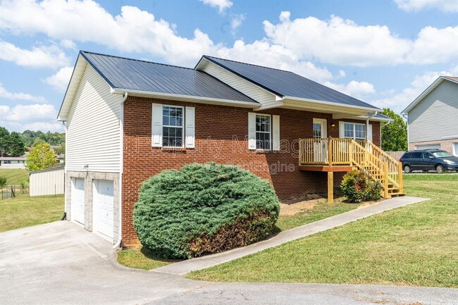 Photo - 4140 Briggs Loop