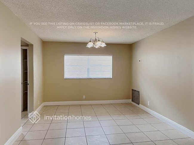 Photo - 8996 SW 8th St