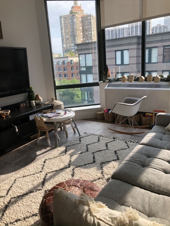 99 Battery Pl Unit 207